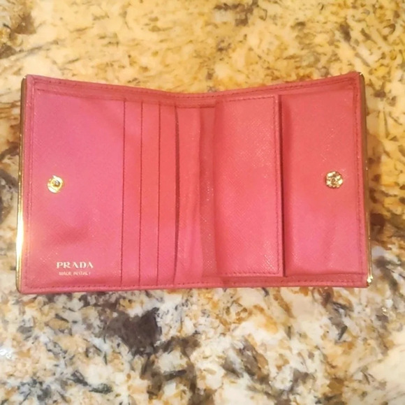 EUC 488120B V Prada Saffiano Leather Wallet - Picture 5 of 7